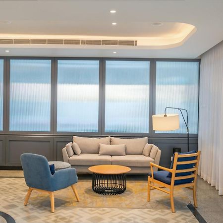 Holiday Inn Express Kolkata New Town By Ihg Exterior photo